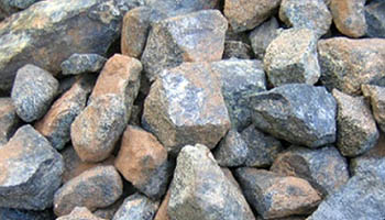 印度矿山要求最高法院审议通过出口铁矿石